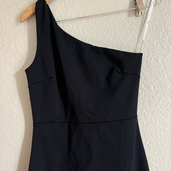 Good Times Only Black One-Shoulder Maxi Dress - Picture 4 of 7